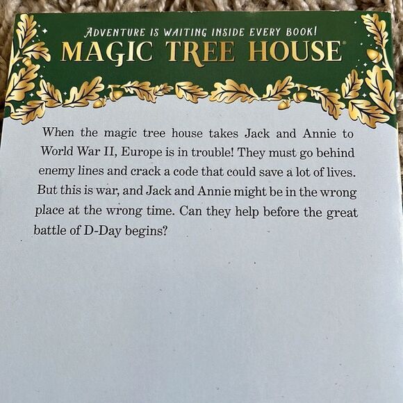 NWOT MAGIC TREE HOUSE SUPER EDITION BOOK #1 WORLD AT WAR, 1944 - Picture 4 of 5